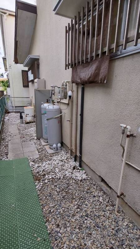 建物の裏側