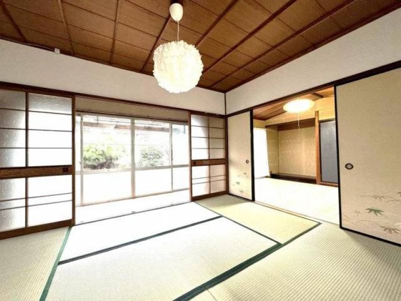 広々とした和室・縁側付き