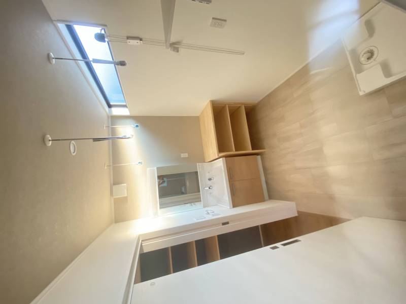 洗濯機置場、洗面台取付予定♪室内物干しもできます♪