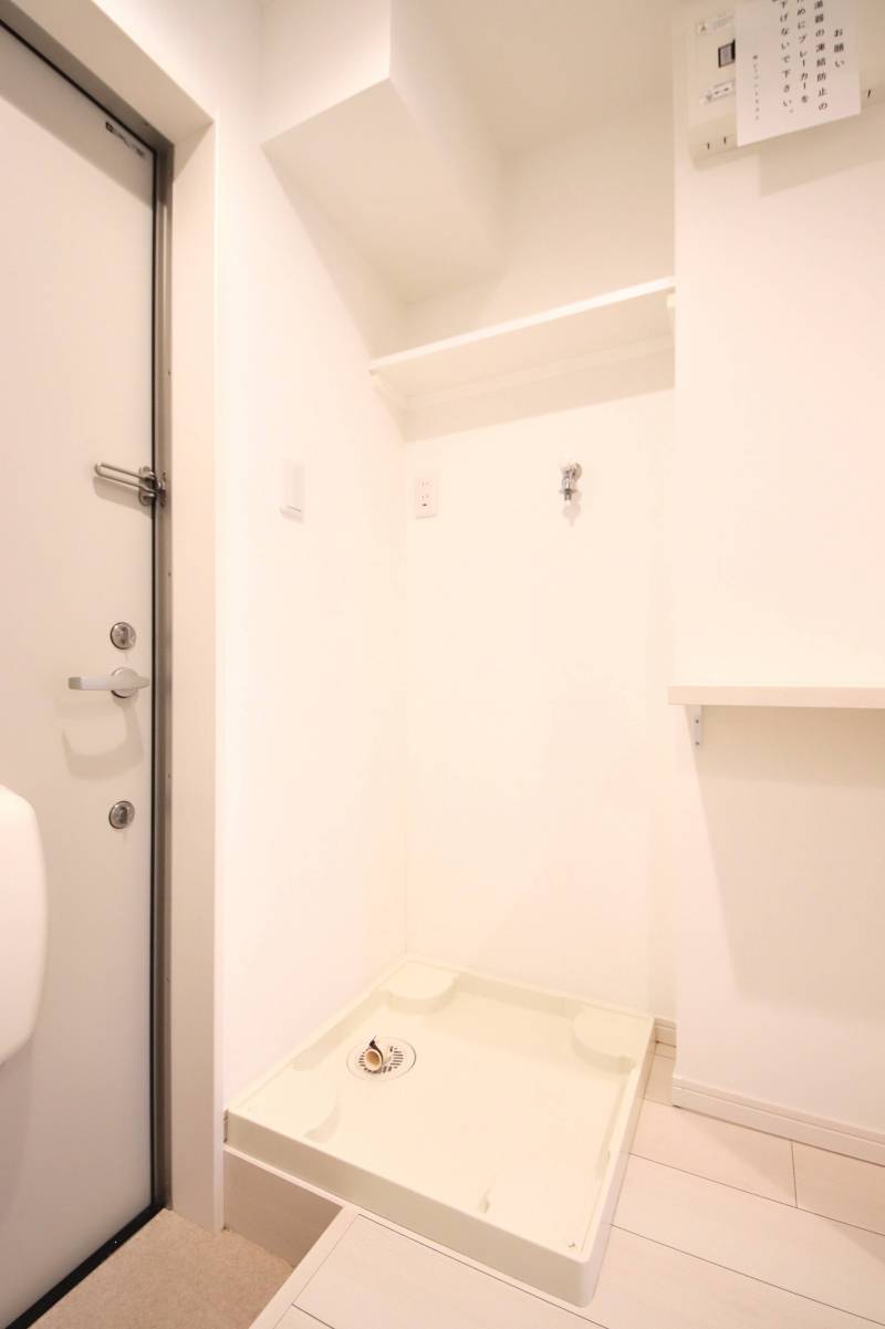 （参考）別部屋の写真です。実際のお部屋と左右対称になります