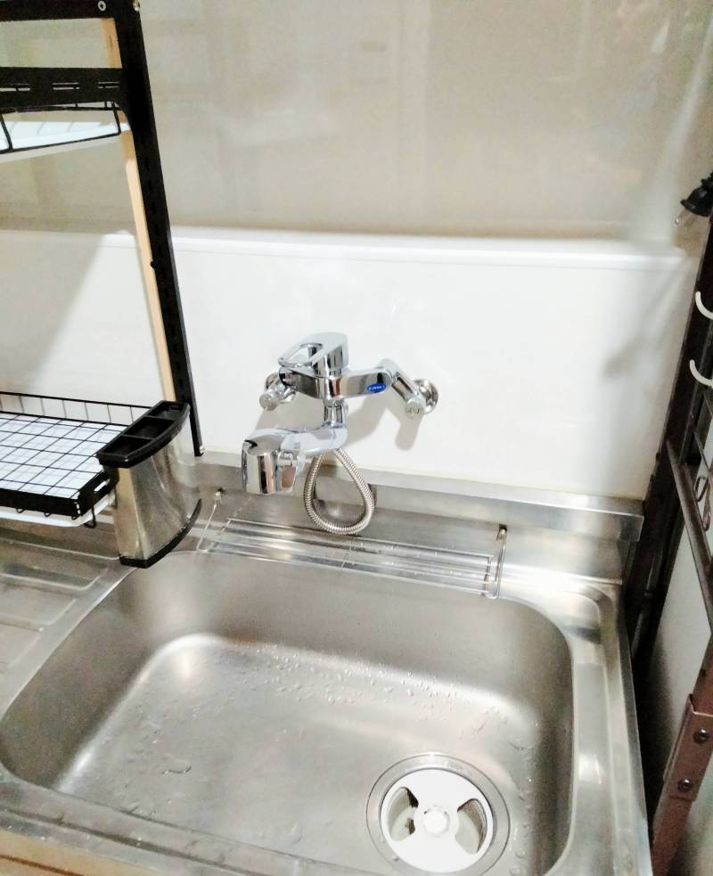 蛇口は
浄水器付き、シャワー切り替え可能！