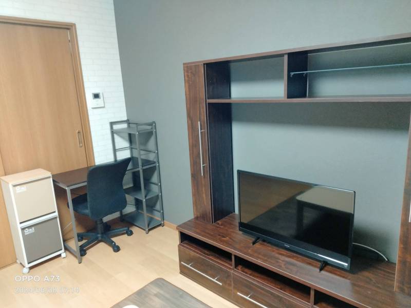 勉強デスク、化粧デスクとして
お使いください
