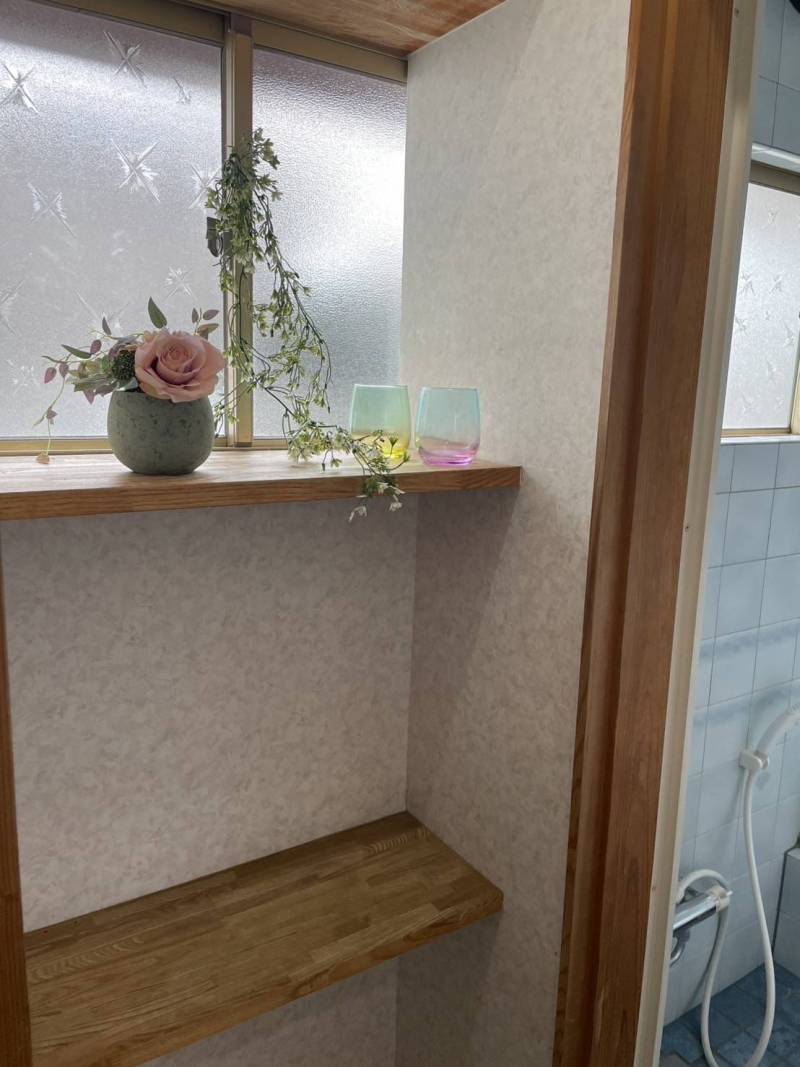 脱衣所　反対側に鏡も設置