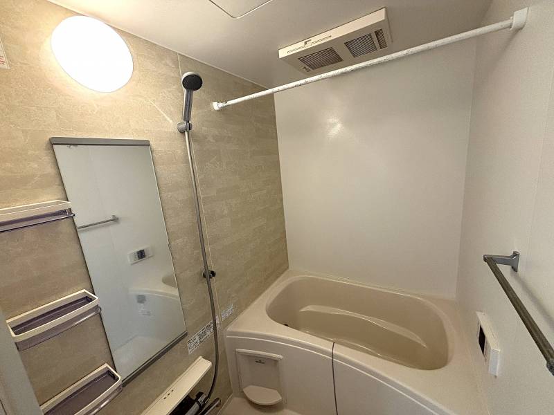 追い炊きもできるオシャレなバスルーム