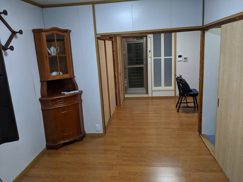 床暖房で約14畳です。