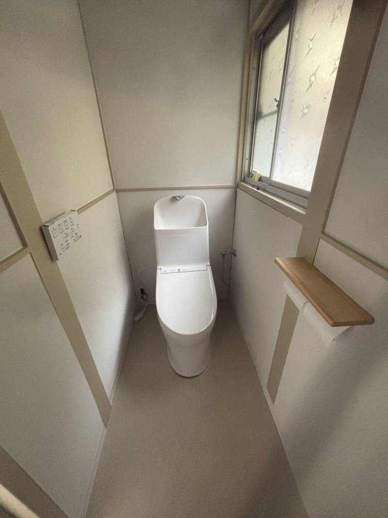 トイレも新品です