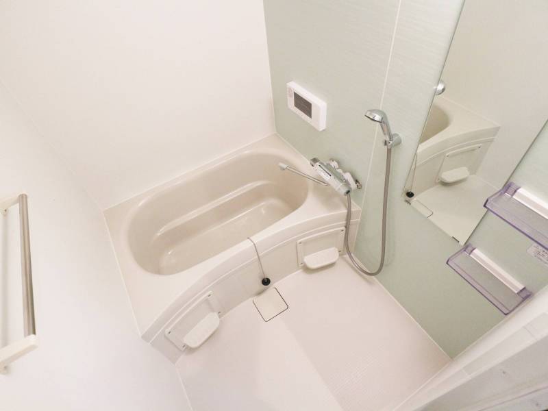 広々としたバスーム♪勿論、バストイレ別です♪