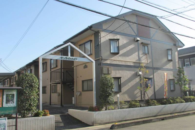 敷地内４棟の建物があります