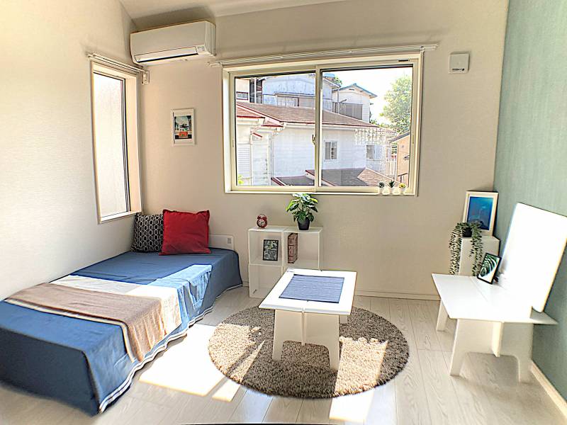 日当り・通風が良好！3面に窓があり、明るい部屋です！