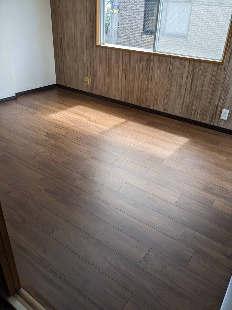 洋室にリフォームしました。
フローリング