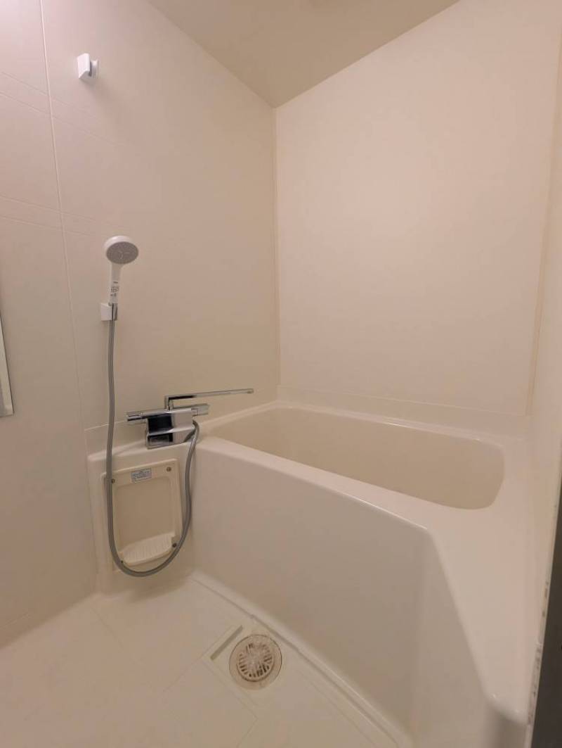 サーモスタット付水洗で快適なシャワーができます！