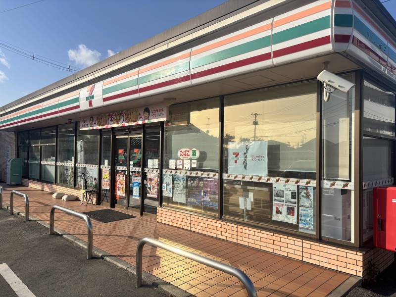 セブンイレブンももちろん行ける距離で助かります