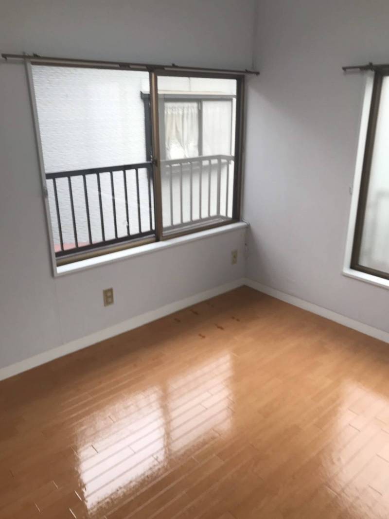 初期費用ゼロ！保証会社加入できない方も検討！近隣駐車場有り。