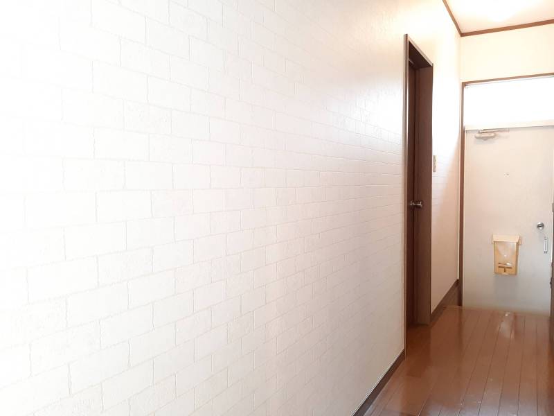 レンガ風アクセントクロス♪内見しにきてください☆
