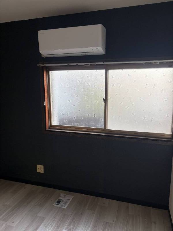 新品のエアコンです