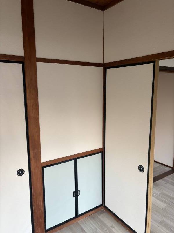 壁紙・襖張り替え済み