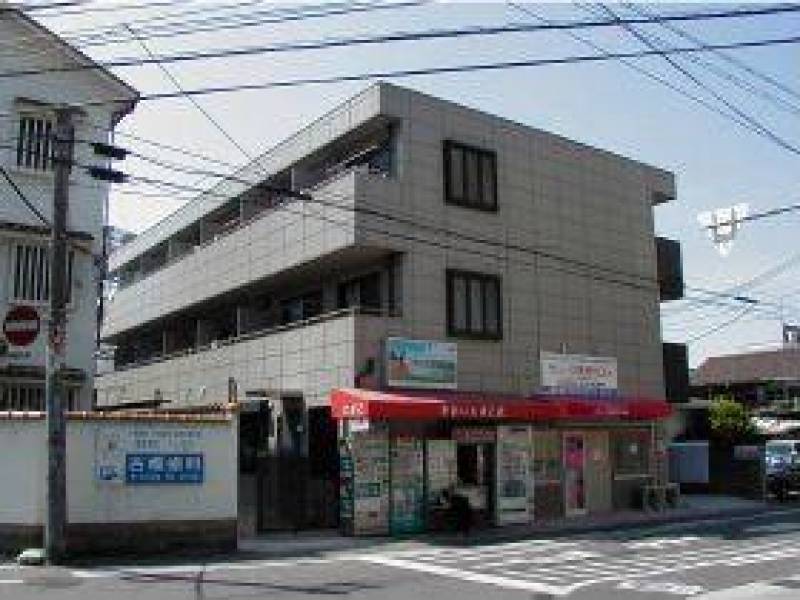 プランドール春日丘です。