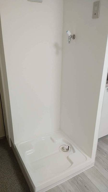 室内洗濯機置場、洗濯機パン、ワンタッチ水栓