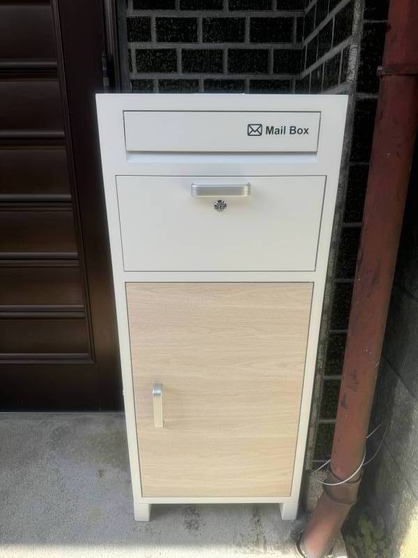 新品の宅配ボックスでいつでも荷物受けれます