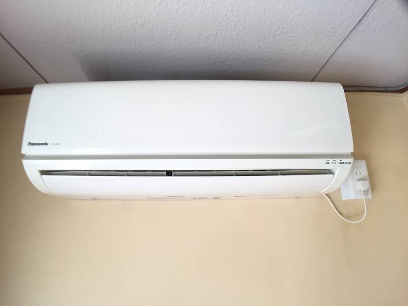 全室エアコン有り！2階和室にはクローゼット＆押し入有り