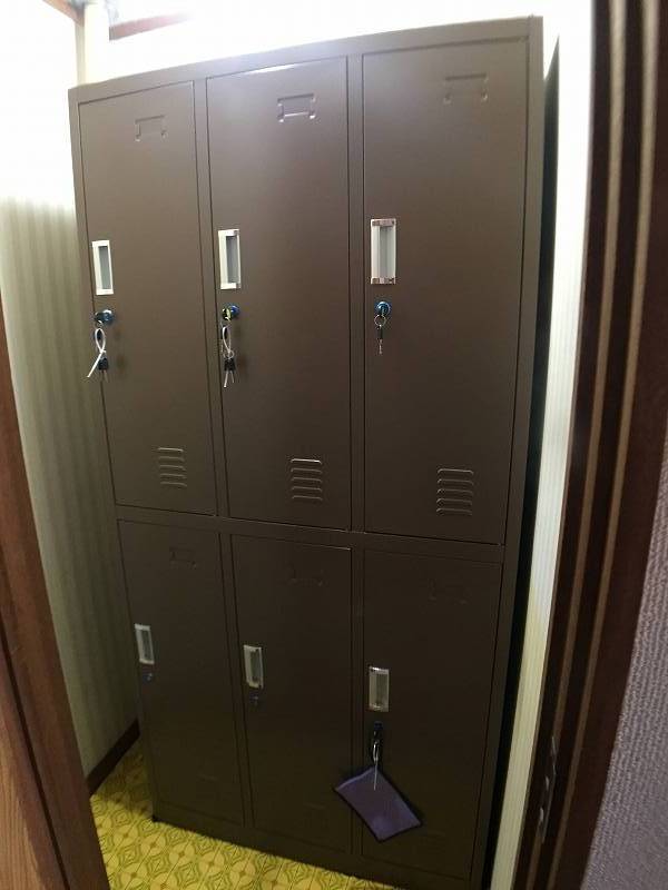 鍵付きロッカー（無料）有るので安心です♪