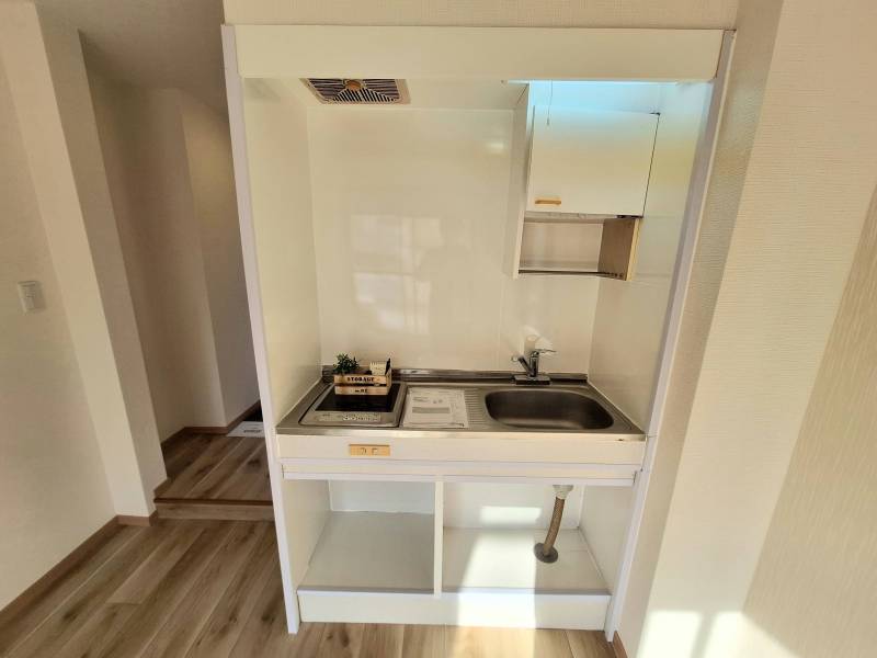 ミニキッチンはIH