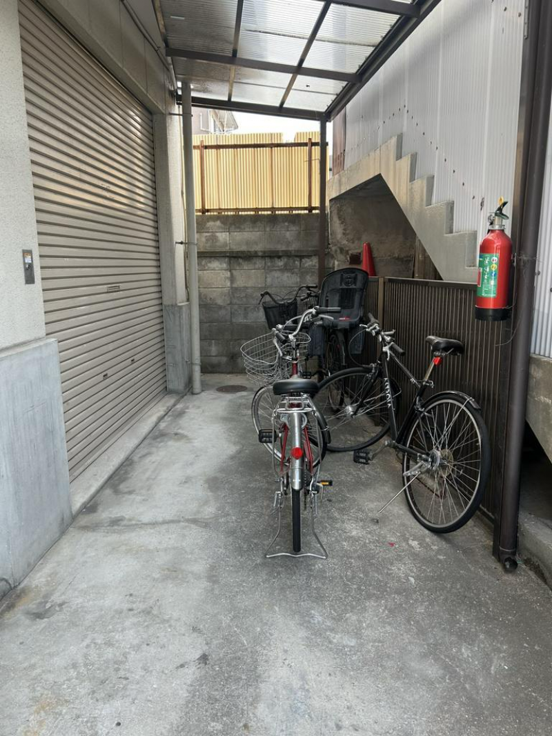 シャッター付き