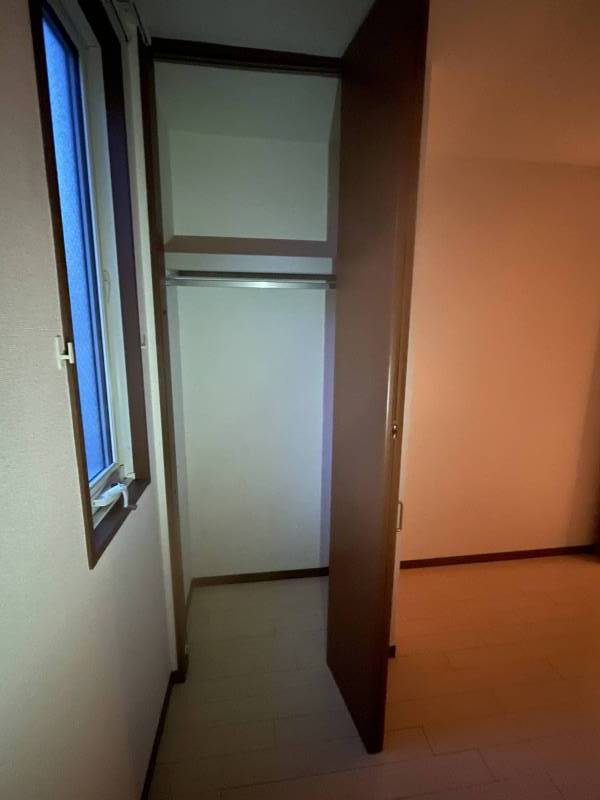 ５帖洋室のクローゼット