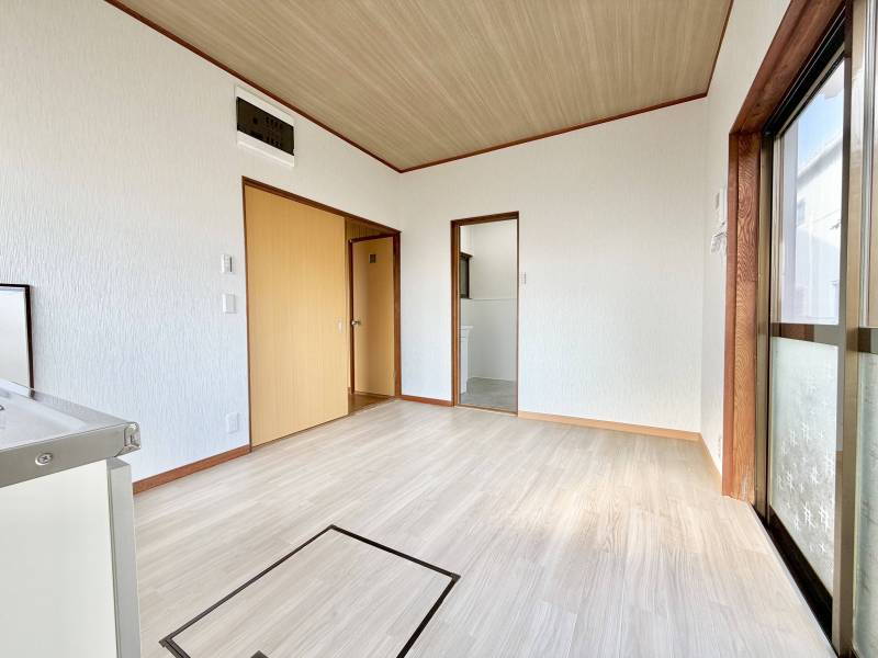 1階ダイニングキッチン