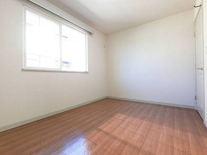 洋室2。寝室によさそうです。