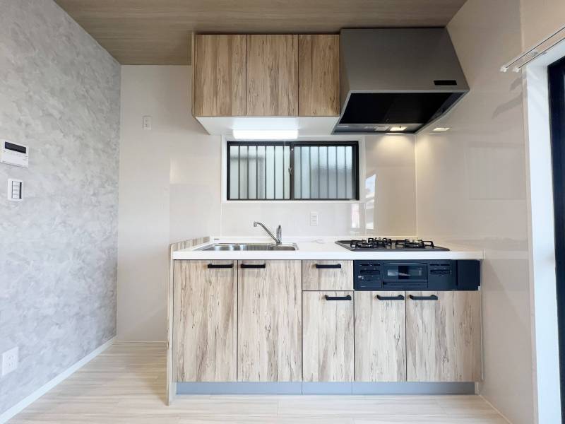 新品のシステムキッチン