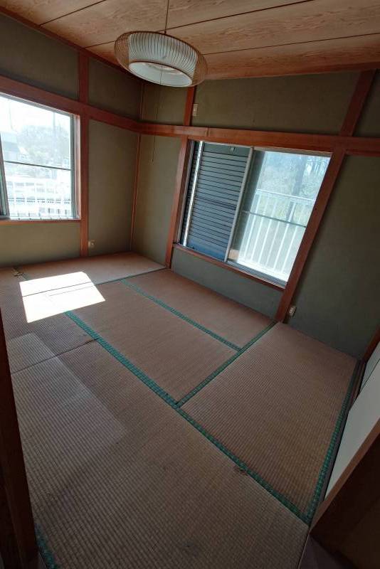 眺望の良い２階和室です