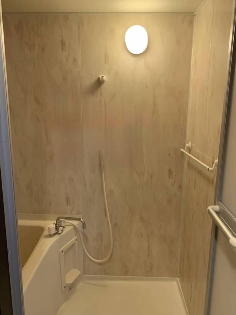 浴室（トイレは別にあります。）