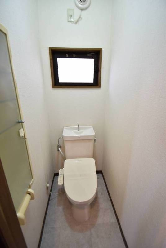 2階トイレ