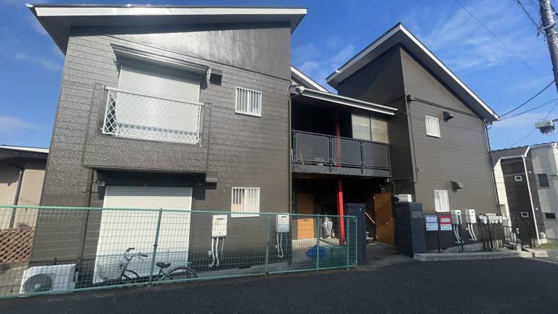 独立性の高い部屋配置の建物です。隣の部屋が気になりません。