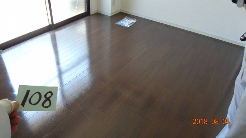 奥の部屋（6畳）