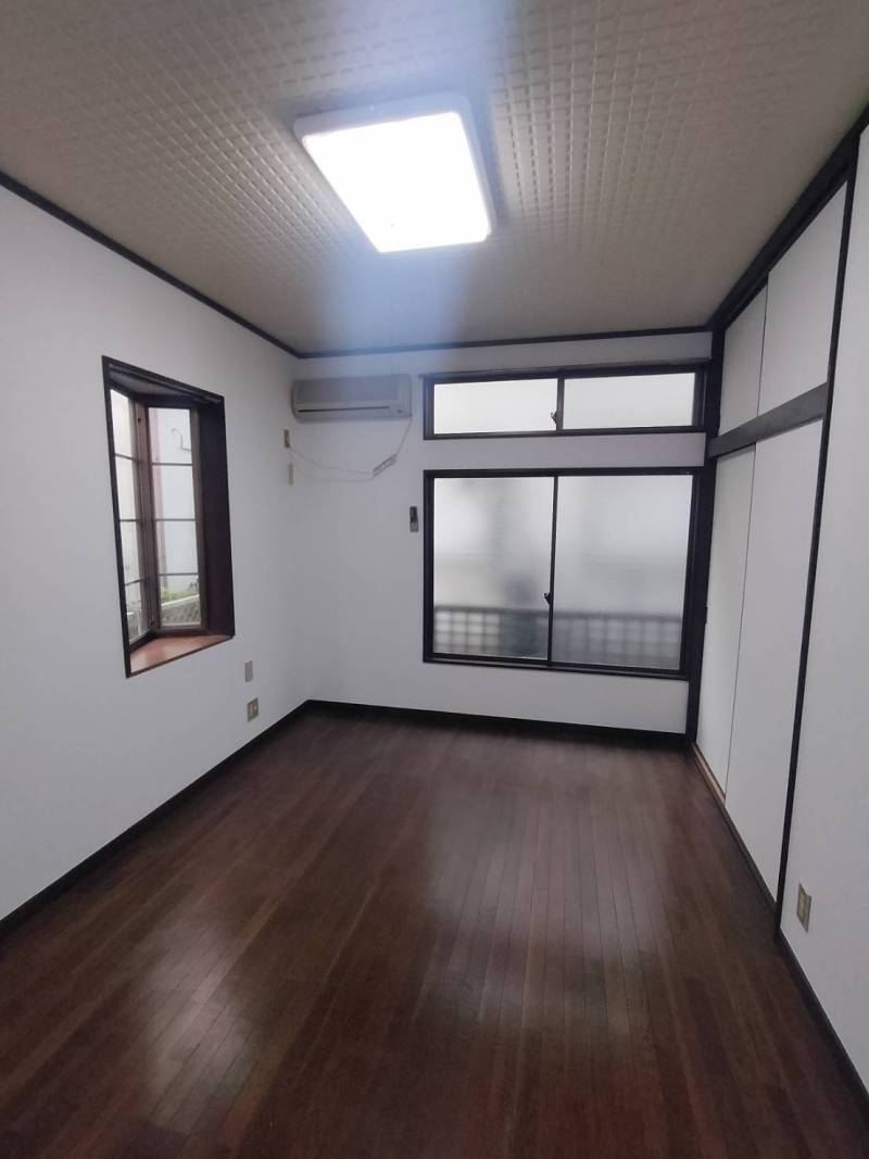 居室になります。リフォーム済みです。