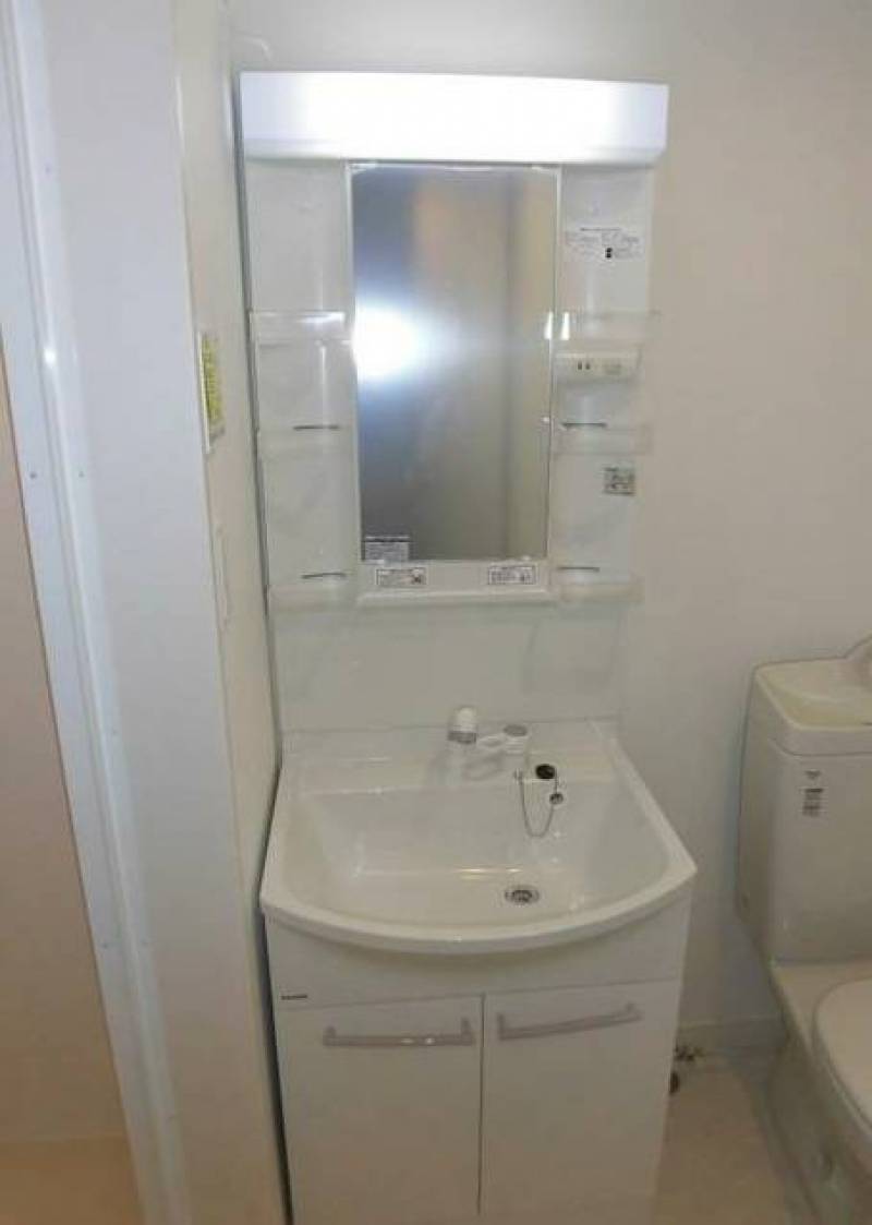 女性に嬉しい独立洗面台はシャンプードレッサーです♪