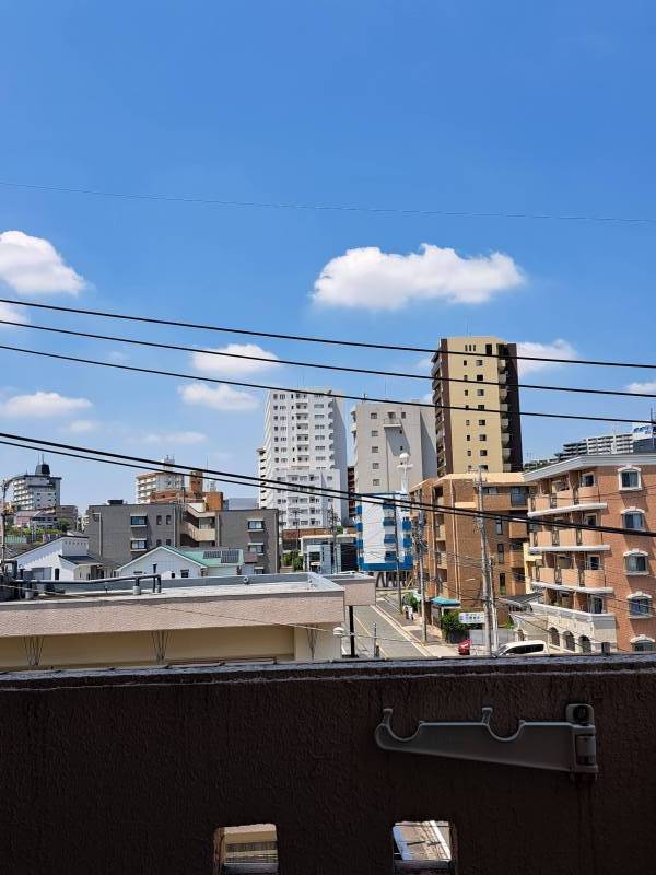 近くに高い建物が無いので、見晴らし良好です。