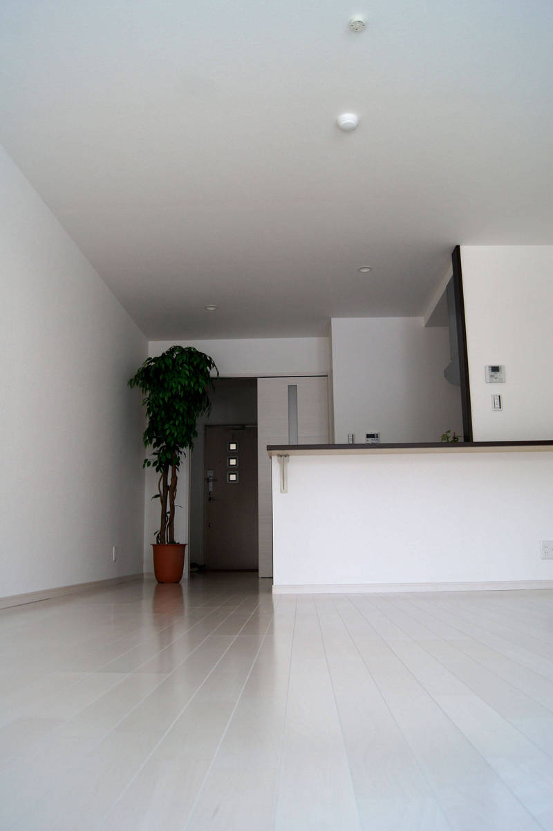 14帖以上の広々とした清潔感あふれるリビング＆キッチンです