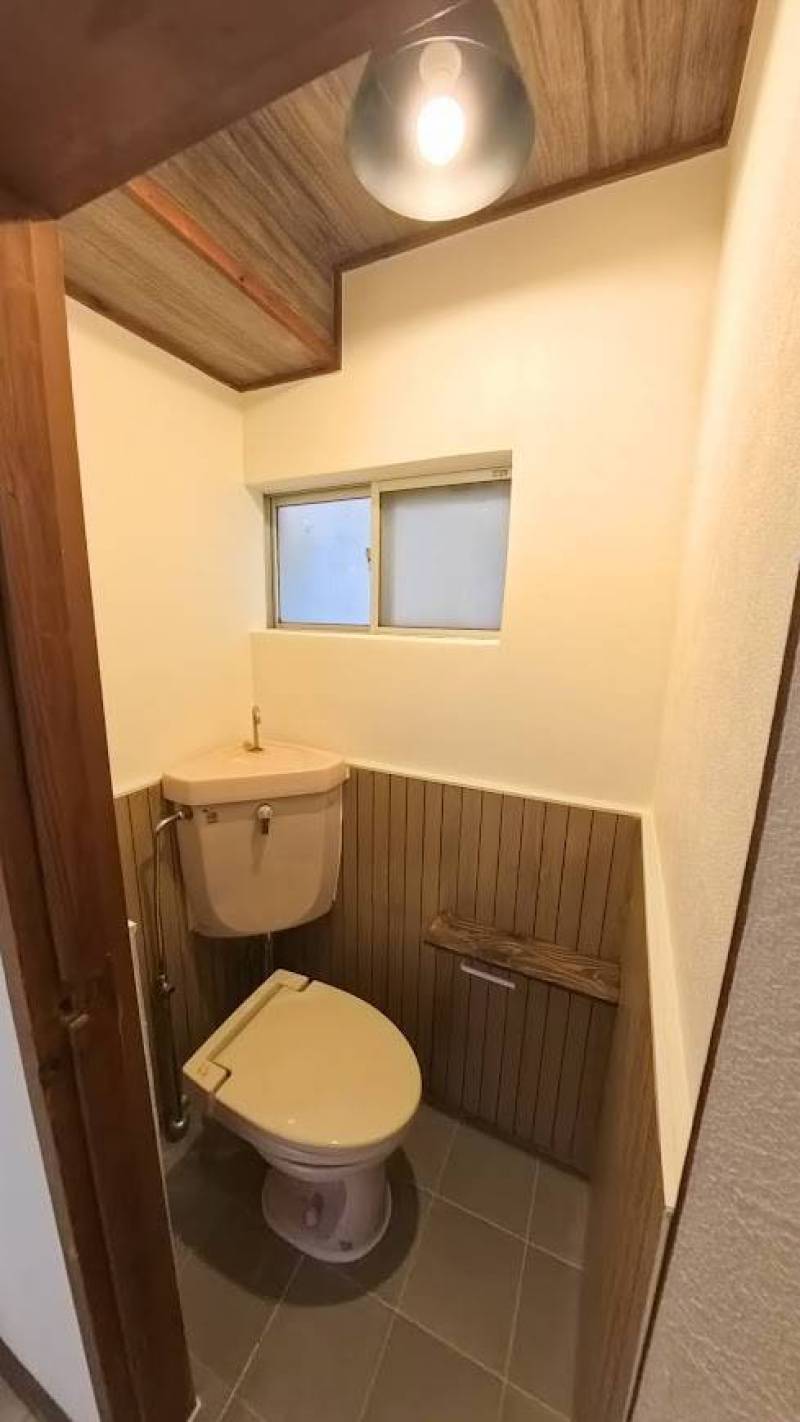 トイレもおしゃれな空間です。