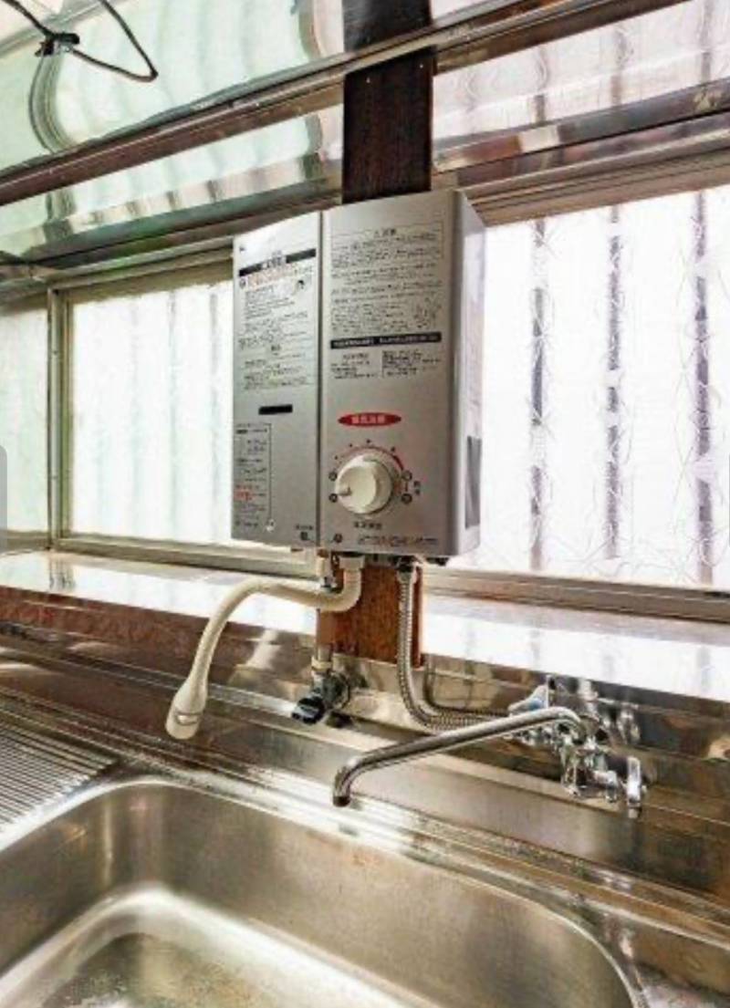 瞬間湯沸かし器