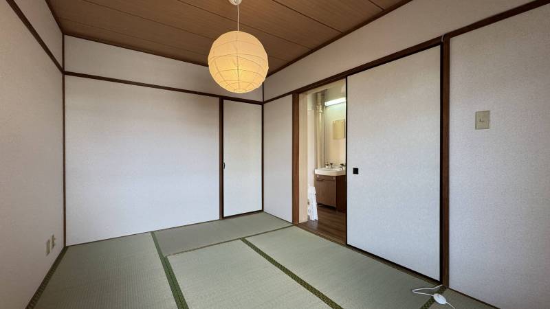 畳の部屋でのんびりと♪