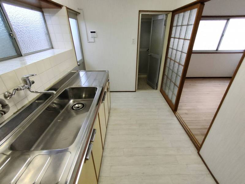 1階キッチン　3.8帖