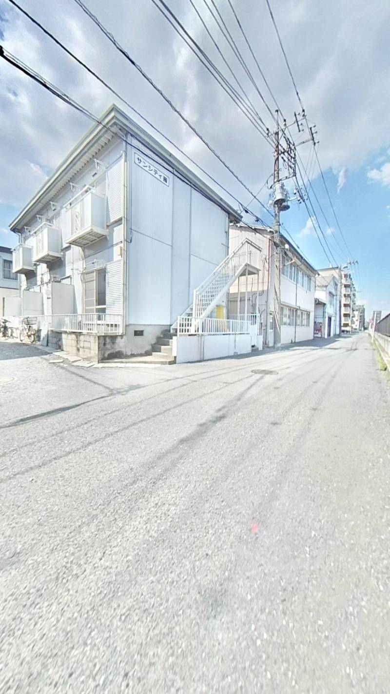 角地にあり落ち着いた住環境です！