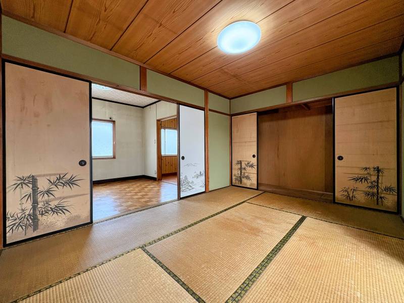 2階6畳和室