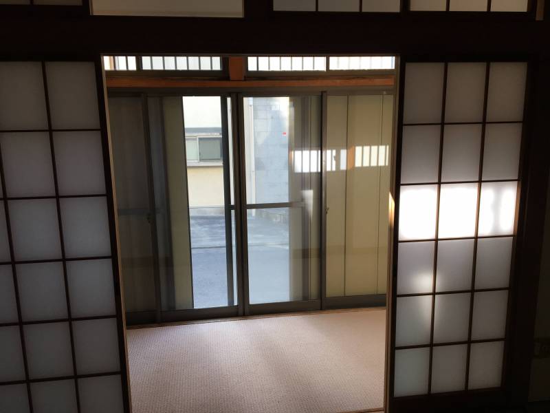 縁側
ダウンライト付