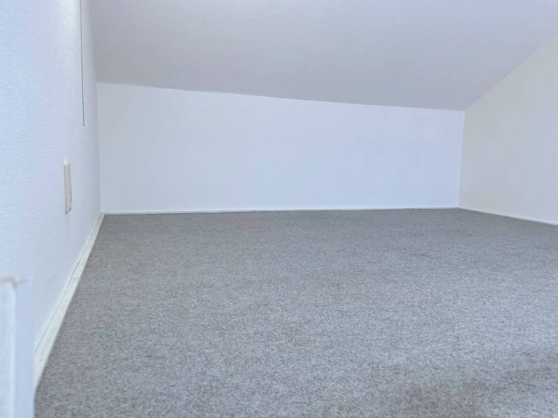 天井が高い、3帖もある広いロフト♪寝室や収納スペースに