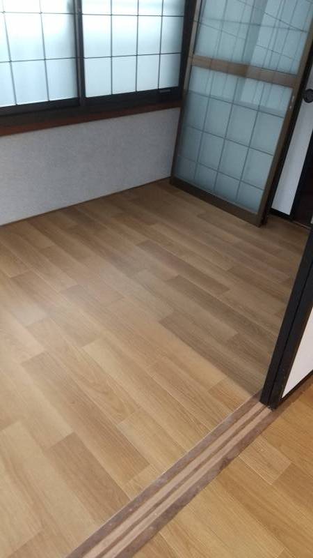 ４畳半に続きの３畳間です。