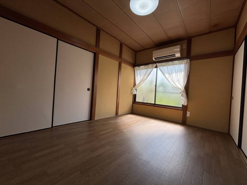 西向き居室は和室テイストを残した落ち着き空間⭐︎